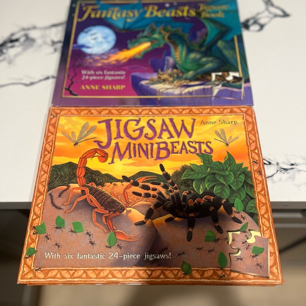Jigsaw Mini Beasts Puzzle Book